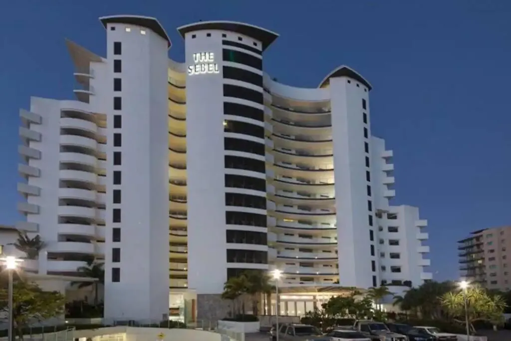 Sea-Esta La Vista Apartment Maroochydore